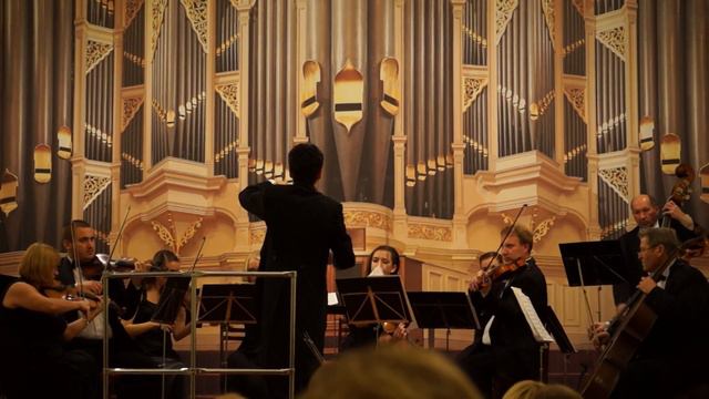 Хисаиши Две пьесы для струнных смотреть онлайн