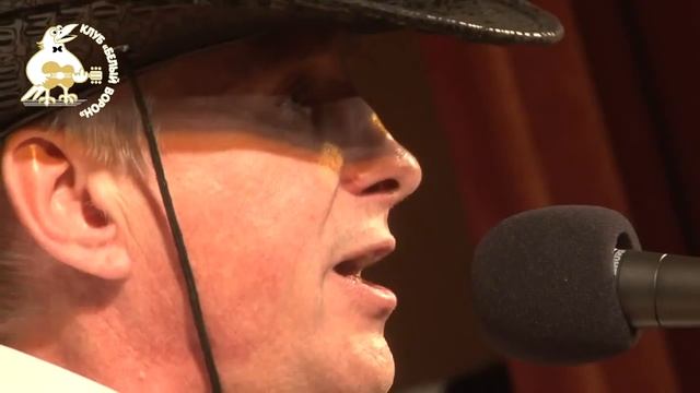 Новогодний Карнавал 2012 в клубе 'Белый Ворон' 13 смотреть онлайн