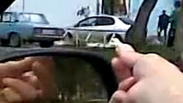 Воробьи-попрошайки.3gp смотреть онлайн
