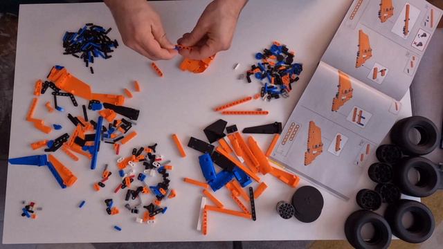 McLaren F1 Car 2022 - Lego Technic & Presentation смотреть онлайн