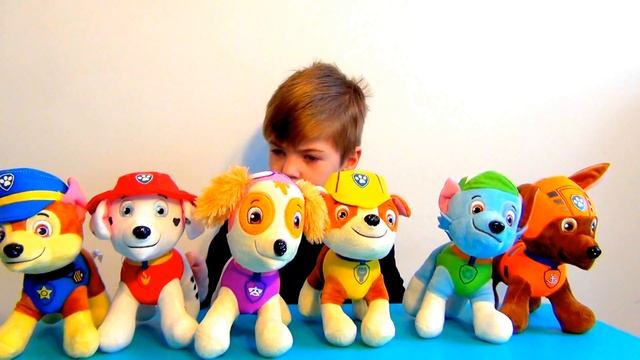 Ринат учит имена героев из мультика смотреть онлайн