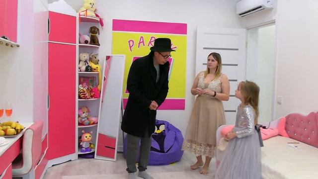 САМЫЕ КРАСИВЫЕ ПРИНЦЕССЫ В МИРЕ! Милые Соперницы Принцессы! Маргарита и Лера смотреть онлайн