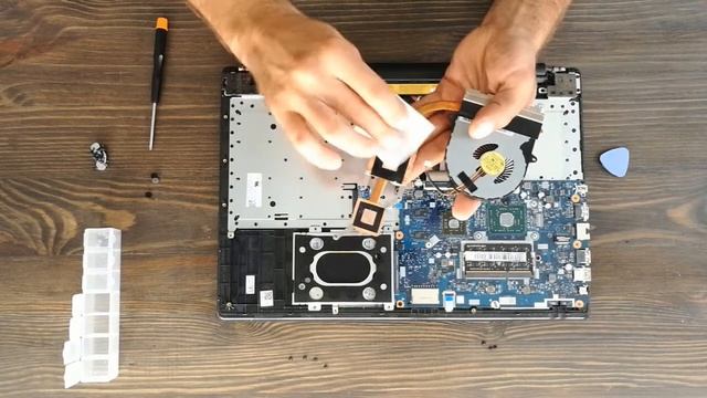 Ноутбук Lenovo ideapad 110 15ACL разборка, ТО (техническое обслуживание), сборка. Видео в помощь! смотреть онлайн