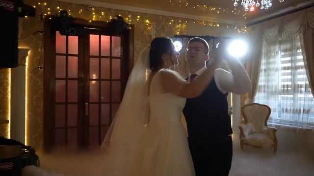 Танець молодят 2021 смотреть онлайн