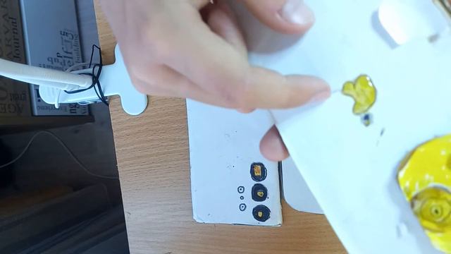 обзор на обзор на iPhone 13 Pro из картона, и обзор на Samsung Galaxy s22 Ultra. смотреть онлайн