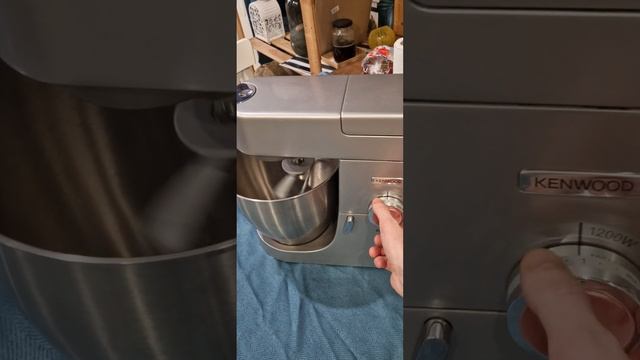 Кухонная машина Kenwood смотреть онлайн