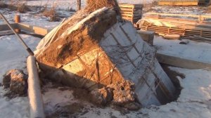 Погреб металлический выдавило (всплыл)