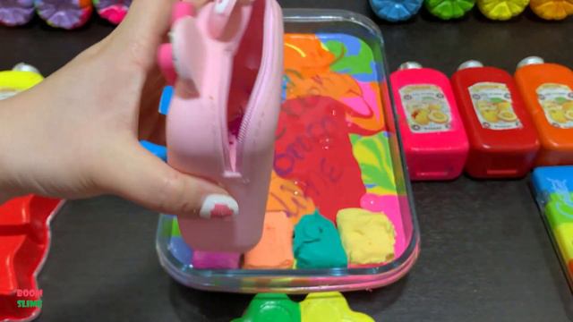 EYE SHADOW AND GLITTER AND CLAY PIPING BAG Mixing Random Things Into GLOSSY Slime 5373.mp4 смотреть онлайн