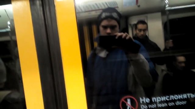 Поездка на метро (Русич) Киевская-Парк победы смотреть онлайн