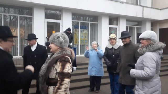 А на дворе хозяйка вьюга .?.На Танцах в Гомеле. 28.01.2023 года. смотреть онлайн