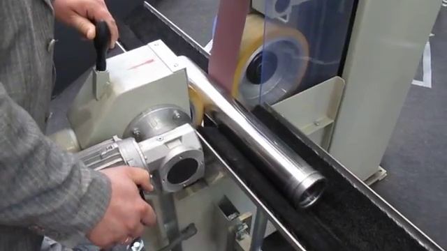 Бесцентровое шлифование труб на ленточношлифовальном смотреть онлайн