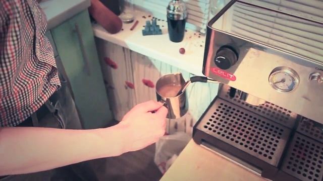 Как приготовить коктейли Ballantine's дома смотреть онлайн