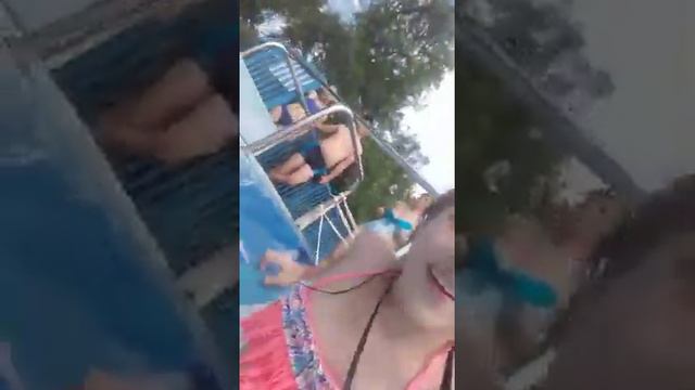 Мы с моей Лучшей подругой в аквапарке 2 часть смотреть онлайн