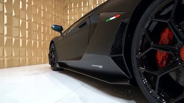 2021 Lamborghini Aventador SVJ - Exterior Interior and Sound смотреть онлайн