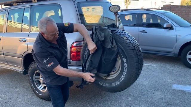 AOS Aussie Made Rear Spare Wheel Storage Bin Bag смотреть онлайн