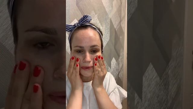 Вечерний уход Mary Kay с розовой маской смотреть онлайн