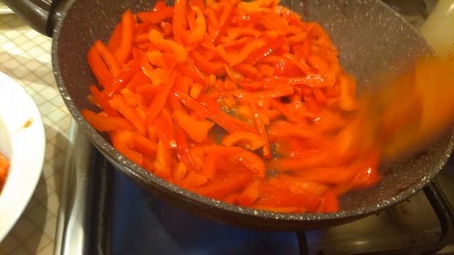 Готовлю борщ с капустой!