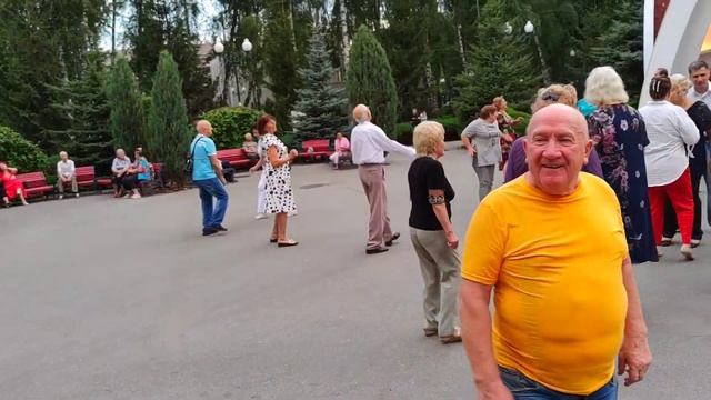 Первое лето без тебя Танцы в парке Горького Харьков Август 2021 смотреть онлайн