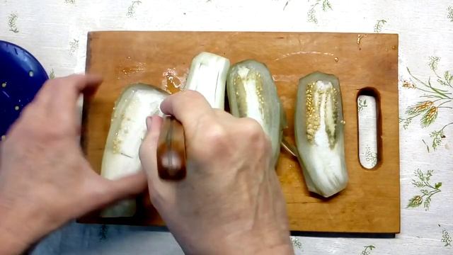 БАКЛАЖАНЫ, СЫР И МЯСО! Вас не смогут оторвать от тарелки! Баклажанные лодочки с овощами и фаршем смотреть онлайн