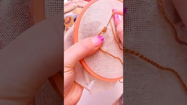 How to Do an Oyster Stitch // National Embroidery Month With DMC x Gulush Threads // 24 of 25 смотреть онлайн