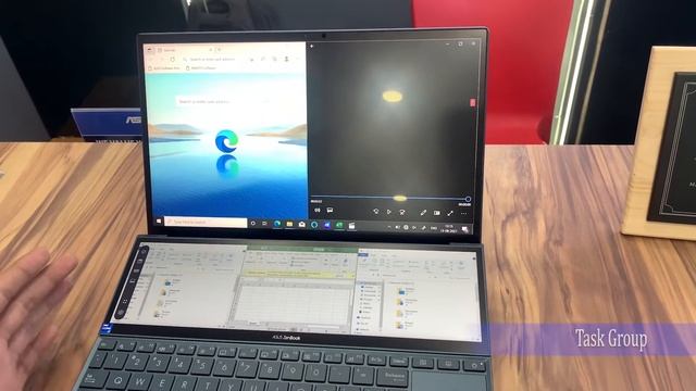 Asus Zenbook Duo 14 (UX482E) : Dual Screen Feature смотреть онлайн