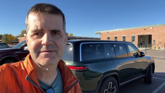 Rivian R1S TEST DRIVES Begin (in Denver)! смотреть онлайн