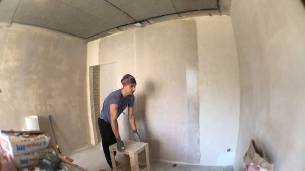 Клеим стеклохолст на клей Eskaro SEINALIIM