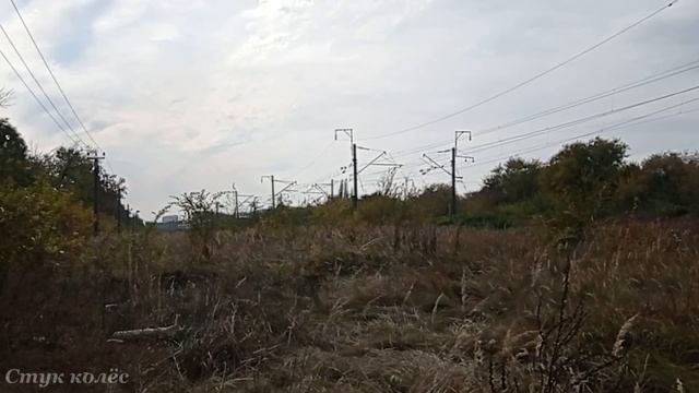 ПРИГОРОДНЫЙ и ПАССАЖИРСКИЙ на перегоне ПРИДАЧА - МАСЛОВКА ЮВЖД. 16.10.2023.