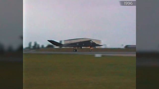 USAF F-117A Nighthawk | Mildenhall 1996 смотреть онлайн