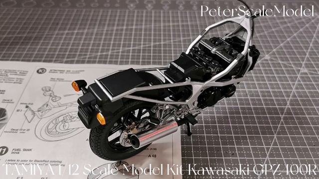 Kawasaki GPZ400R / TAMIYA / 1/12 / Scale Model Building смотреть онлайн