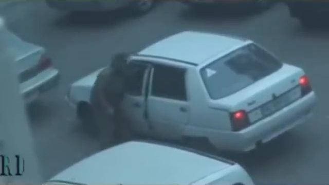 Новые драки Получил за то что громко слушал музыку смотреть онлайн