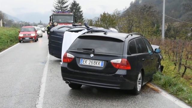FORLÌ: Frontale tra due auto, muore donna 86enne | VIDEO смотреть онлайн