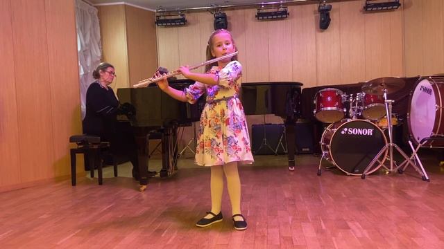 Варвалюк Полина , 8 лет, Флейта смотреть онлайн