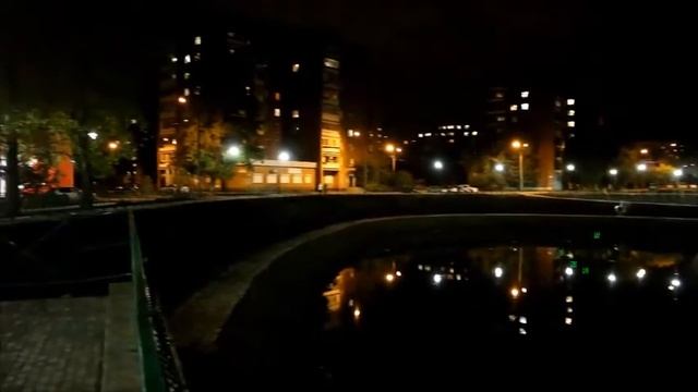 Сквер Семья, Пруд Девичьи слезы, Ночь, Челябинск смотреть онлайн