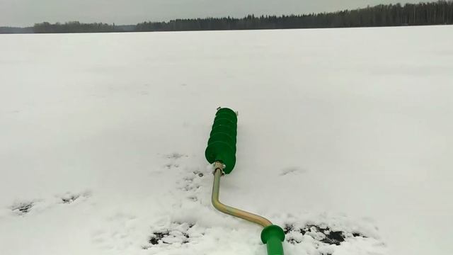 Тест пластикого ледобура Ermakov, плюсы и минусы. смотреть онлайн