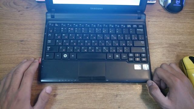 10 ЧАСОВ БЕЗ ЗАРЯДКИ!!! ОБЗОР ХОРОШЕГО БЮДЖЕТНОГО НОУТБУКА SAMSUNG NP-N145 смотреть онлайн