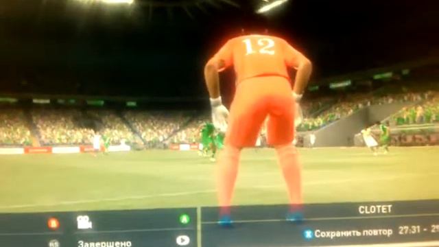 Супер гол ВРАТАРЯ в PES 15 смотреть онлайн