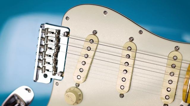 Fender American Professional II Stratocaster MN - Miami Blue | ProMusicTools смотреть онлайн