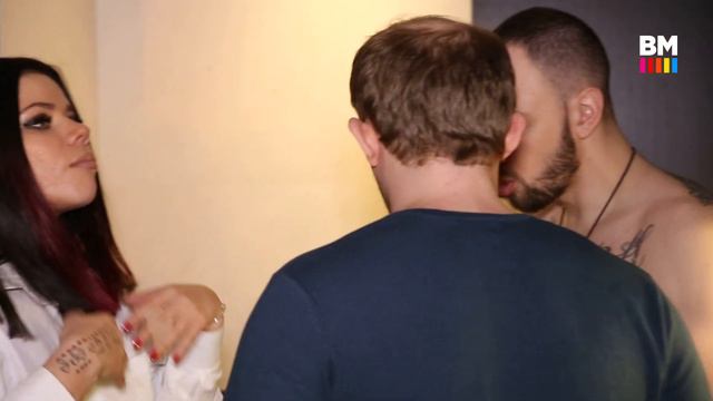 Бьянка и ST показали свои чувства смотреть онлайн