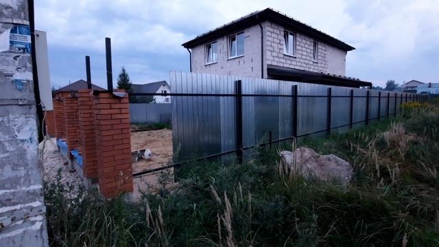 Нам поставили ЗАБОР •Отмечаем в ДЕРЕВНЕ •Поменяла БОТИНКИ смотреть онлайн
