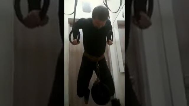 #Отжимания #на #кольцах с #весом смотреть онлайн