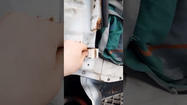 Ремонт петель двери скания смотреть онлайн