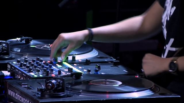 DJ Perly (USA) - DMC World DJ Championship 2017 смотреть онлайн