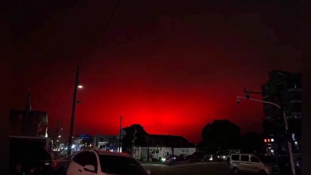 EXPLAINED: WHY CHINA HAD BLOOD RED SKY? смотреть онлайн