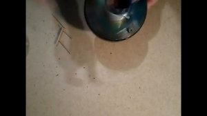 как склеить магнит динамика