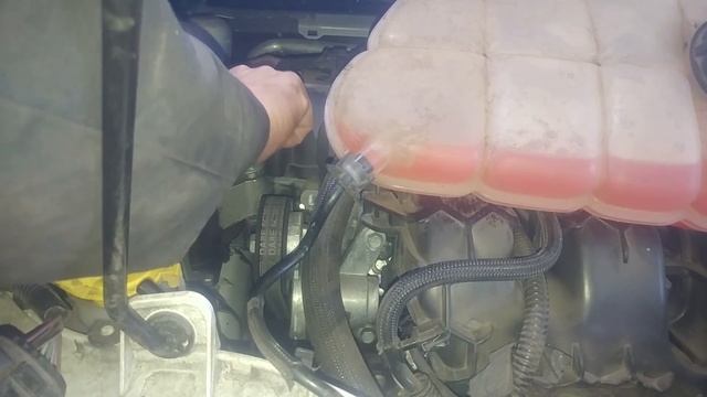 Passenger side engine mount replacement 2013 Ford Escape 2.0 смотреть онлайн