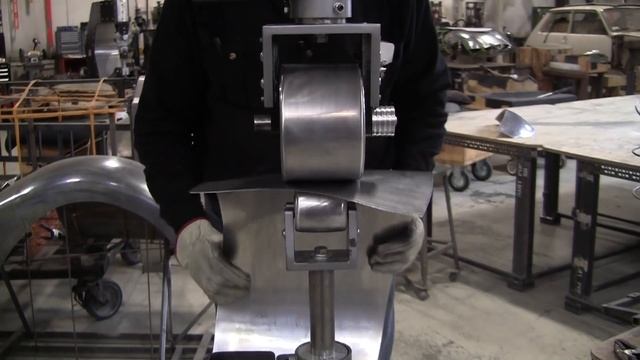 Metal Shaping for Beginners: English Wheel Basics смотреть онлайн