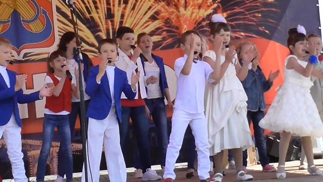 " Ансамбль " Карусель" - Нарисуй этот мир смотреть онлайн