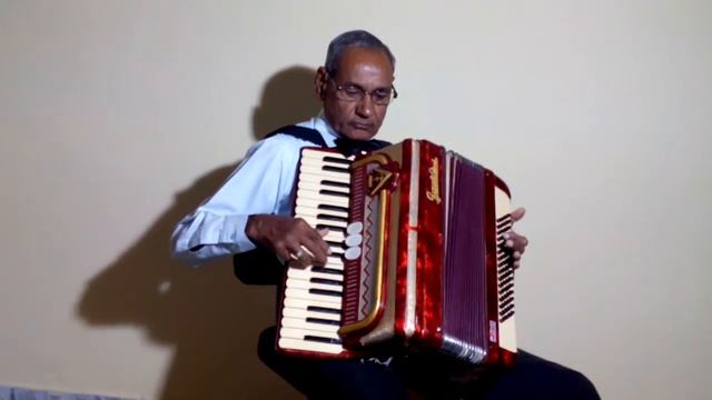 Piano Accordion - (31)Song: Tujhe kho diya humne, Singer: Lata Mangeshkar, Film:Aan (1952 смотреть онлайн