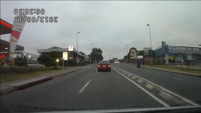 Bad driving: Mercedes C200 kompressor смотреть онлайн
